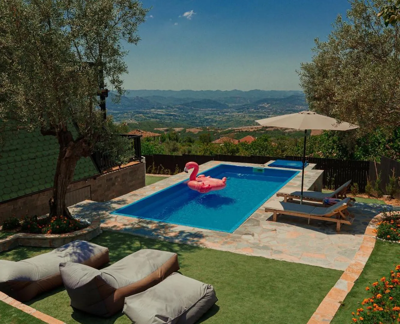 Villa Vista Τίρανα